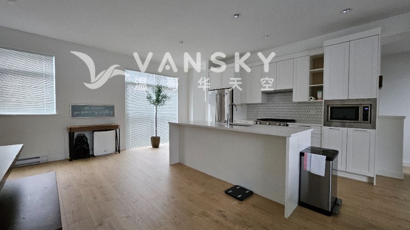 260805104515_living room 2.jpg